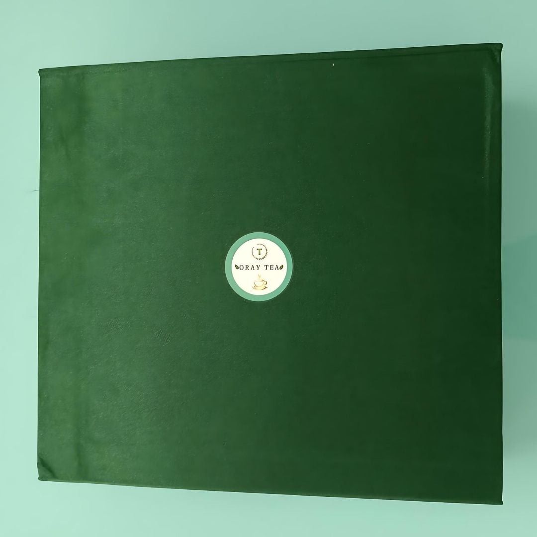 Green Gift Box Magnet